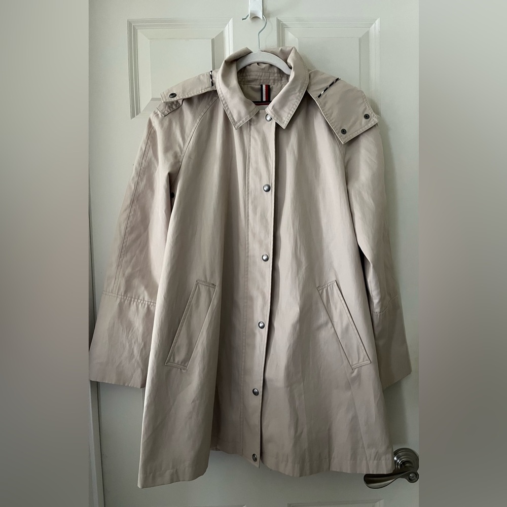Tommy Hilfiger Hooded Trench jacket coat snap zipper closure pockets size M